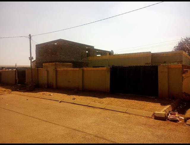 3 BEDROOM HOUSE FOR SALE IN DRIEZIEK